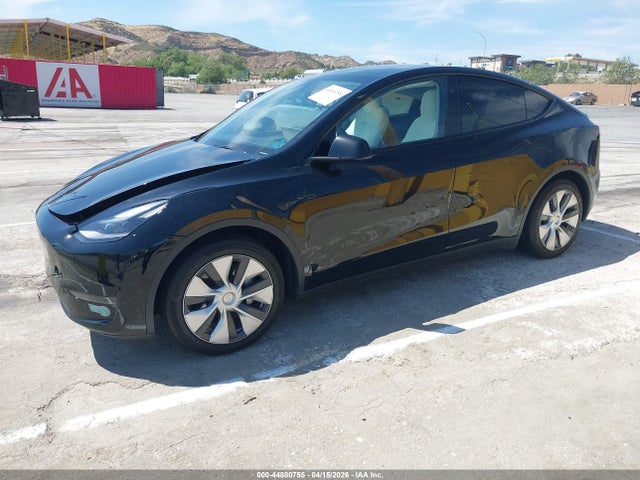 Продаж на аукціоні авто 2024 Tesla Model Y Long Range Single Motor Rear-wheel Drive/rwd, vin: 7SAYGDED9RF011422, номер лоту: 44880755