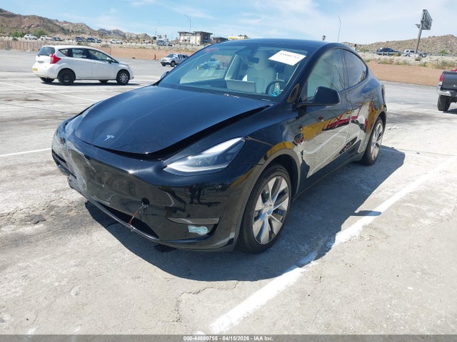 Продаж на аукціоні авто 2024 Tesla Model Y Long Range Single Motor Rear-wheel Drive/rwd, vin: 7SAYGDED9RF011422, номер лоту: 44880755