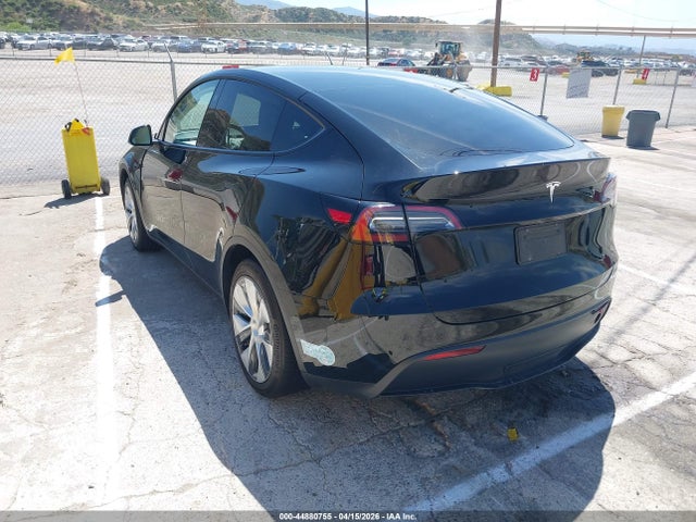 Продаж на аукціоні авто 2024 Tesla Model Y Long Range Single Motor Rear-wheel Drive/rwd, vin: 7SAYGDED9RF011422, номер лоту: 44880755
