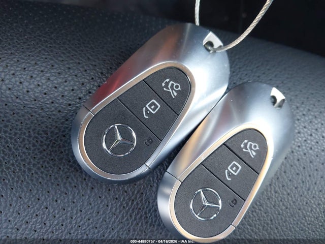 Продажа на аукционе авто 2024 Mercedes-benz Glc 300 4matic Suv, vin: W1NKM4HB5RF106988, номер лота: 44880757