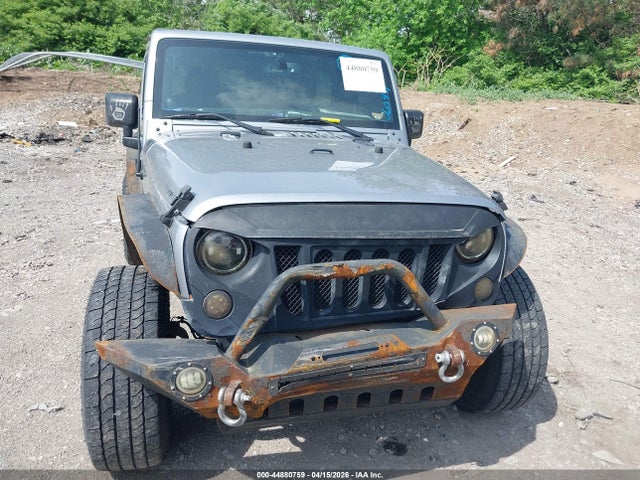 44880759 :رقم المزاد ، 1C4AJWAG4EL323408 vin ، 2014 Jeep Wrangler Sport مزاد بيع