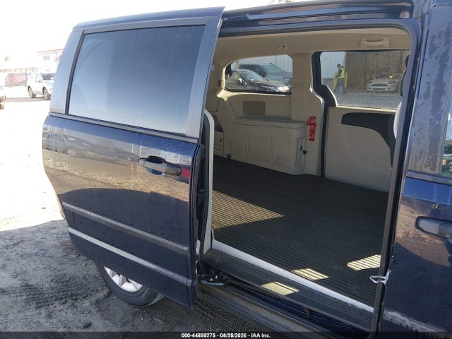 Продажа на аукционе авто 2014 Ram Cargo Tradesman, vin: 2C4JRGAGXER213047, номер лота: 44880775