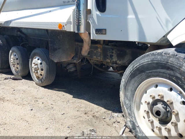 2018 Freightliner 108sd მანქანა იყიდება აუქციონზე, vin: 3ALSG5FE6JDJY3695, აუქციონის ნომერი: 44880780