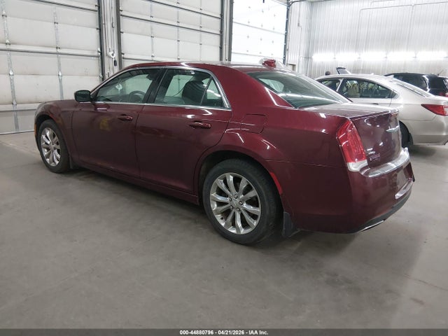 44880796 :رقم المزاد ، 2C3CCARG0HH553446 vin ، 2017 Chrysler 300 Limited Awd مزاد بيع