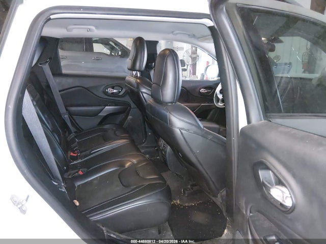 Продажа на аукционе авто 2019 Jeep Cherokee Latitude Plus Fwd, vin: 1C4PJLLBXKD151417, номер лота: 44880812