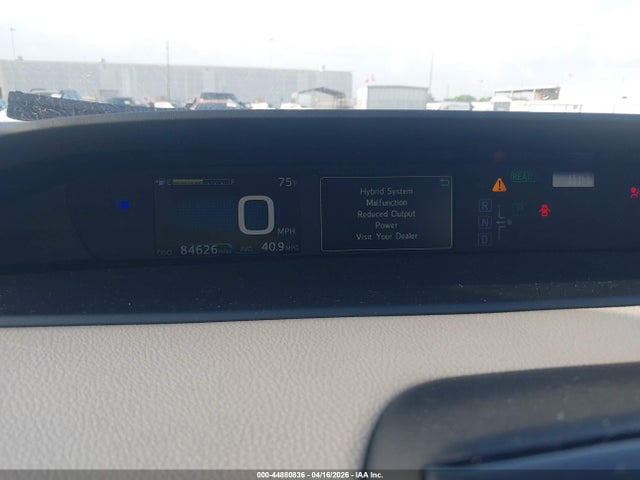 Продаж на аукціоні авто 2018 Toyota Prius Two, vin: JTDKBRFU4J3065435, номер лоту: 44880836