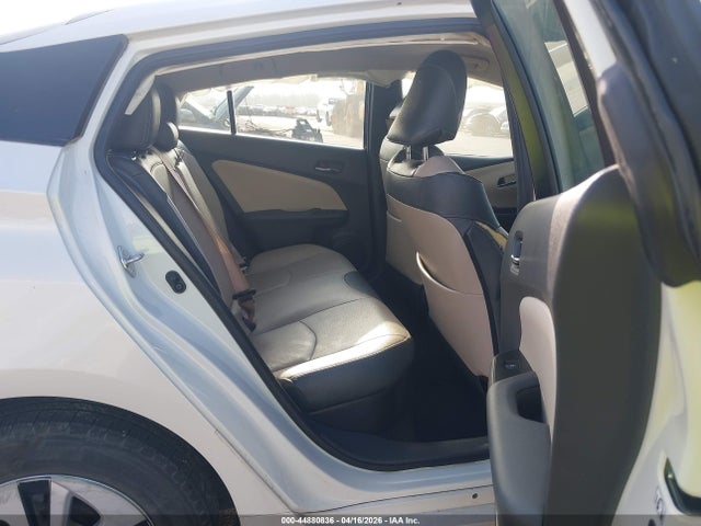 Продаж на аукціоні авто 2018 Toyota Prius Two, vin: JTDKBRFU4J3065435, номер лоту: 44880836