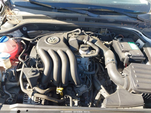 Продаж на аукціоні авто 2011 Volkswagen Jetta 2.0l S, vin: 3VW2K7AJ2BM090297, номер лоту: 44880850