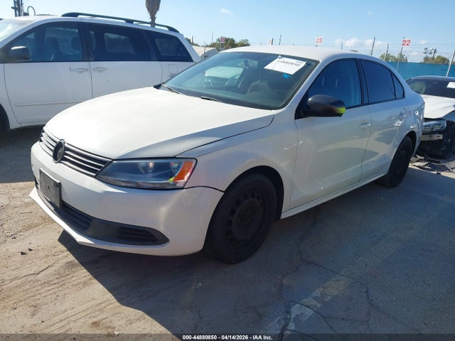 Продаж на аукціоні авто 2011 Volkswagen Jetta 2.0l S, vin: 3VW2K7AJ2BM090297, номер лоту: 44880850