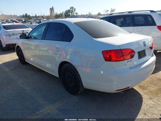 Продаж на аукціоні авто 2011 Volkswagen Jetta 2.0l S, vin: 3VW2K7AJ2BM090297, номер лоту: 44880850