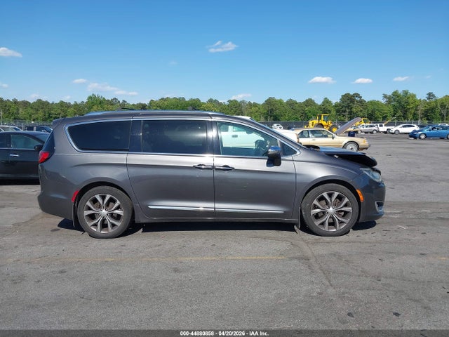 Продажа на аукционе авто 2017 Chrysler Pacifica Limited, vin: 2C4RC1GG3HR837138, номер лота: 44880858