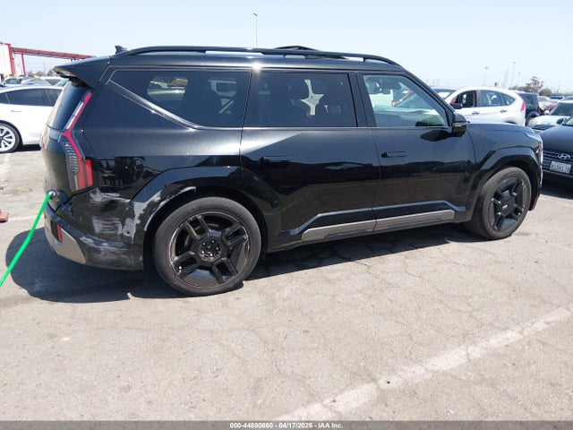 KNDAEFS57R6020936 KIA Ev9 Gt-line