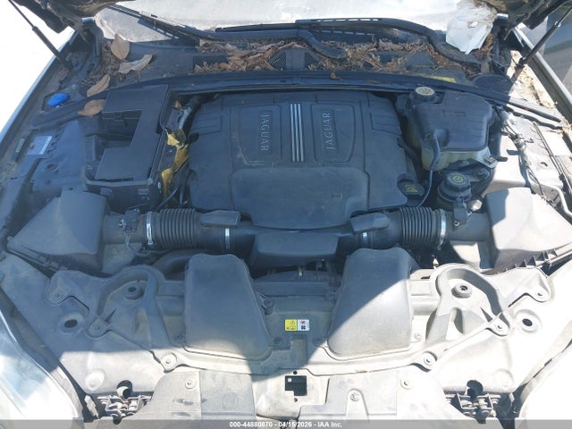 2011 JAGUAR XF SAJWA0FBXBLS13864 Photo 9