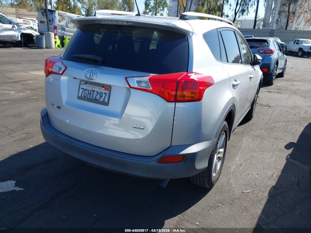 Toyota Rav4 Xle 2014 JTMWFREV5EJ008310 Image 4