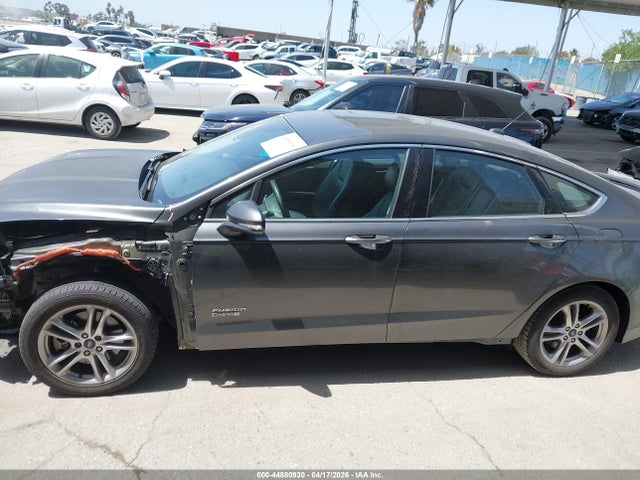 Ford Fusion Energi Titanium 2015 3FA6P0SU0FR137122 Image 15