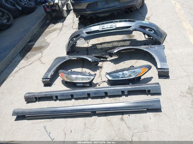 Ford Fusion Energi Titanium 2015 3FA6P0SU0FR137122 Image 12