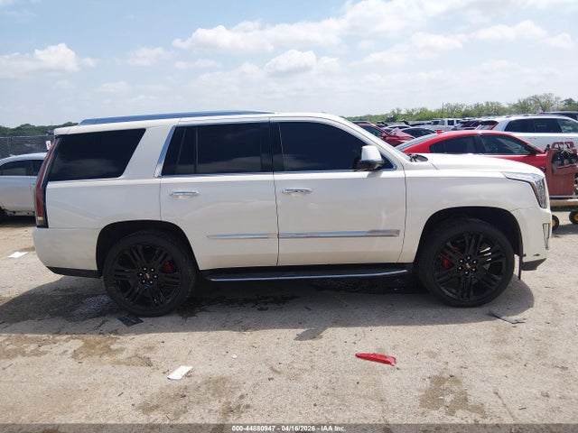 Продажа на аукционе авто 2015 Cadillac Escalade Luxury, vin: 1GYS4MKJXFR682880, номер лота: 44880947