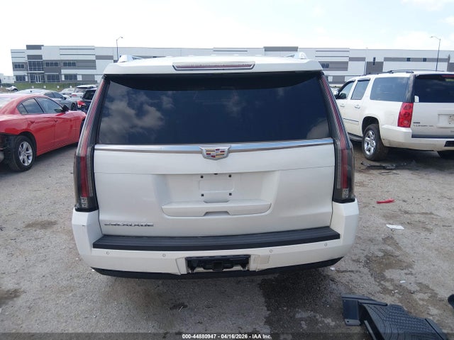 Продажа на аукционе авто 2015 Cadillac Escalade Luxury, vin: 1GYS4MKJXFR682880, номер лота: 44880947