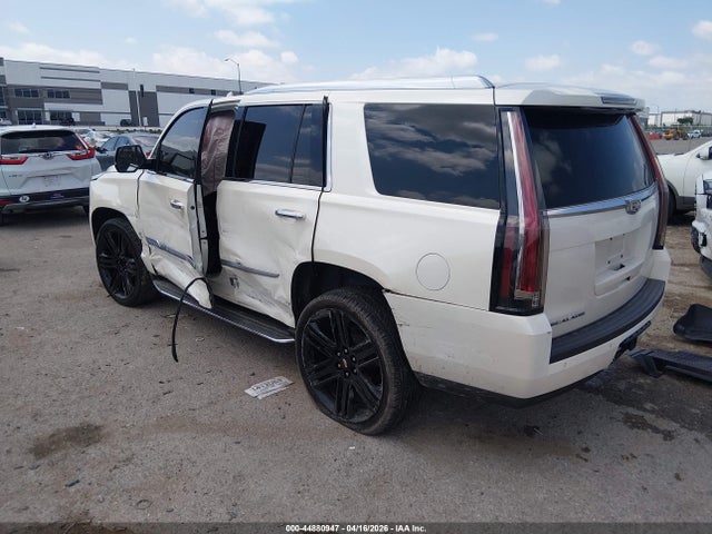 Продажа на аукционе авто 2015 Cadillac Escalade Luxury, vin: 1GYS4MKJXFR682880, номер лота: 44880947