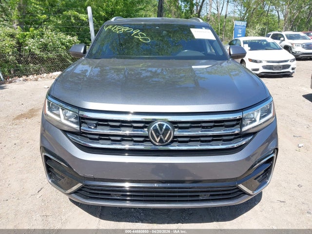 44880950 :رقم المزاد ، 1V2RE2CA7LC214056 vin ، 2020 Volkswagen Atlas Cross Sport 3.6l V6 Sel R-line مزاد بيع