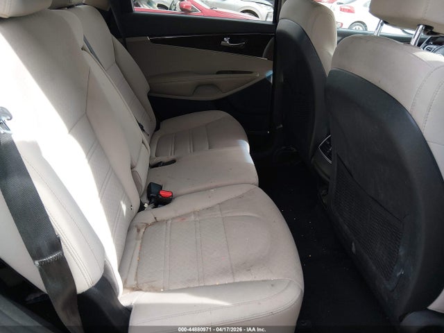 Продажа на аукционе авто 2018 Kia Sorento 3.3l Lx, vin: 5XYPG4A56JG373762, номер лота: 44880971