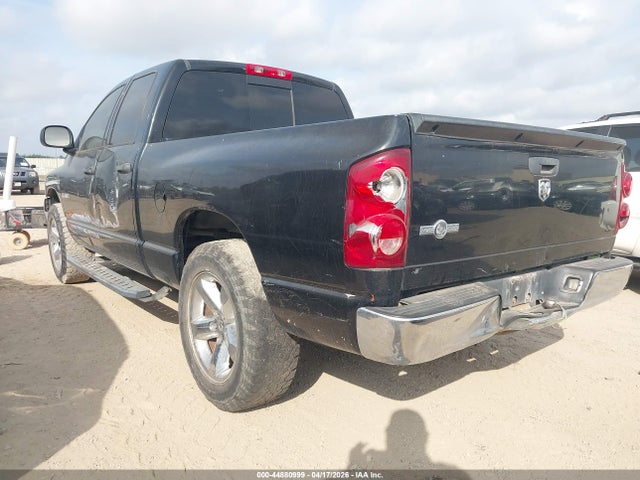 44880999 :رقم المزاد ، 1D7HA18288J233843 vin ، 2008 Dodge Ram 1500 Slt مزاد بيع