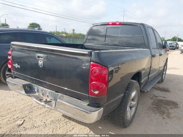 44880999 :رقم المزاد ، 1D7HA18288J233843 vin ، 2008 Dodge Ram 1500 Slt مزاد بيع