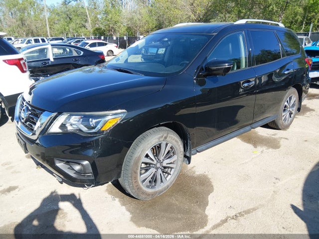 Продажа на аукционе авто 2017 Nissan Pathfinder Sl, vin: 5N1DR2MM8HC653262, номер лота: 44881000