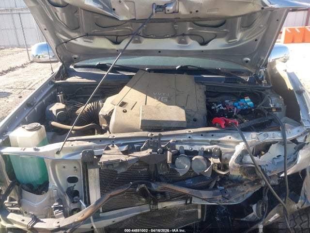 2015 Toyota Tacoma Prerunner V6 მანქანა იყიდება აუქციონზე, vin: 5TFJU4GN9FX066645, აუქციონის ნომერი: 44881002