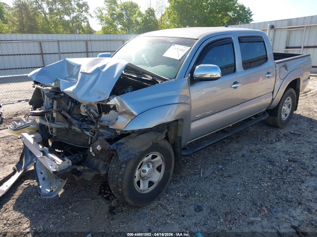2015 Toyota Tacoma Prerunner V6 მანქანა იყიდება აუქციონზე, vin: 5TFJU4GN9FX066645, აუქციონის ნომერი: 44881002