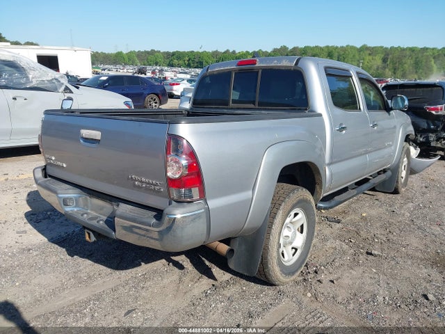 2015 Toyota Tacoma Prerunner V6 მანქანა იყიდება აუქციონზე, vin: 5TFJU4GN9FX066645, აუქციონის ნომერი: 44881002