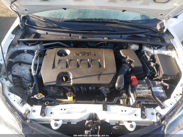 5YFBURHE0JP819888 Toyota COROLLA LE