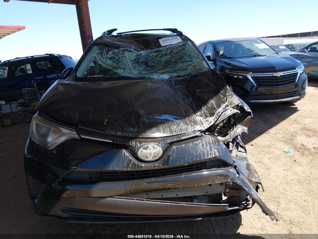 Toyota RAV4 LE 2018 2T3ZFREV0JW441655 Image 13