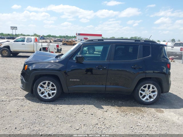 Продажа на аукционе авто 2017 Jeep Renegade Latitude Fwd, vin: ZACCJABBXHPF35504, номер лота: 44881026