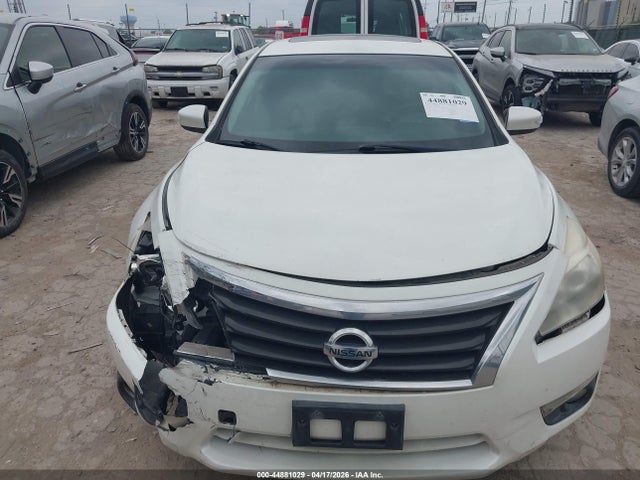 Продажа на аукционе авто 2015 Nissan Altima 2.5 Sv, vin: 1N4AL3AP7FC432462, номер лота: 44881029