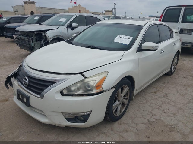 Продажа на аукционе авто 2015 Nissan Altima 2.5 Sv, vin: 1N4AL3AP7FC432462, номер лота: 44881029