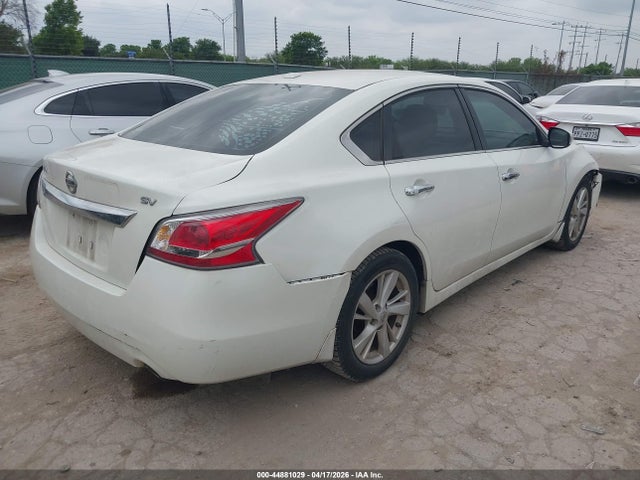 Продажа на аукционе авто 2015 Nissan Altima 2.5 Sv, vin: 1N4AL3AP7FC432462, номер лота: 44881029