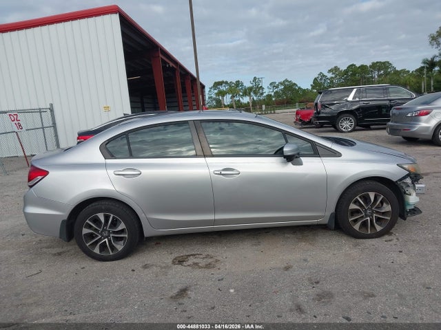 44881033 :رقم المزاد ، 19XFB2F84FE018871 vin ، 2015 Honda Civic Ex مزاد بيع