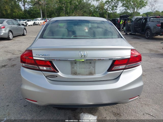 44881033 :رقم المزاد ، 19XFB2F84FE018871 vin ، 2015 Honda Civic Ex مزاد بيع