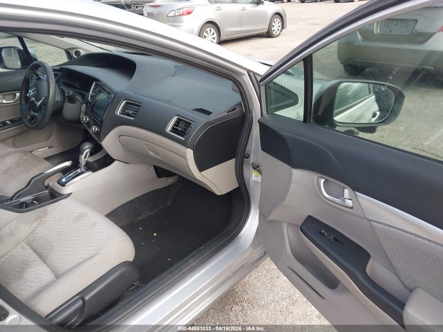 44881033 :رقم المزاد ، 19XFB2F84FE018871 vin ، 2015 Honda Civic Ex مزاد بيع