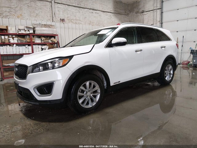 5XYPGDA58HG321818 KIA Sorento 3.3l Lx