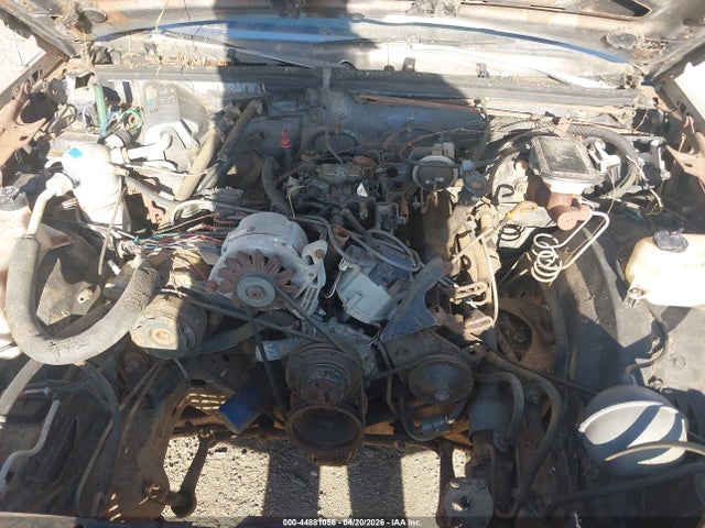 1987 Pontiac Grand Prix მანქანა იყიდება აუქციონზე, vin: 2G2GJ11A7H2206066, აუქციონის ნომერი: 44881056