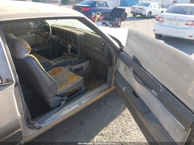 1987 Pontiac Grand Prix მანქანა იყიდება აუქციონზე, vin: 2G2GJ11A7H2206066, აუქციონის ნომერი: 44881056