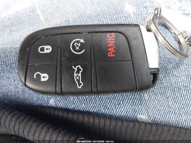 Aukcja sprzedaży 2015 Chrysler 200 Limited, vin: 1C3CCCAB8FN678081, numer aukcji: 44881080