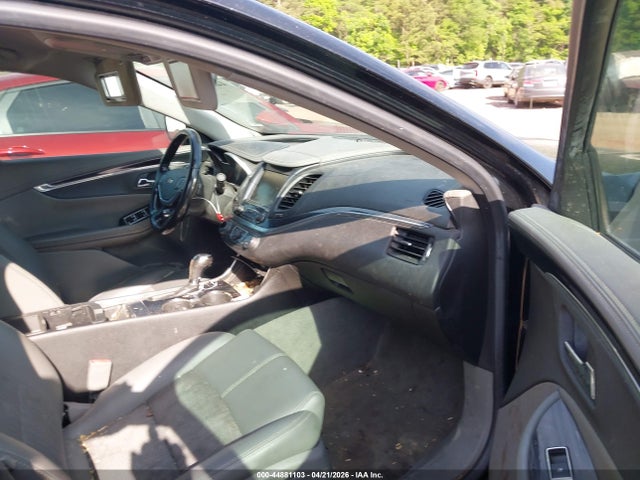 2019 Chevrolet Impala Lt მანქანა იყიდება აუქციონზე, vin: 1G11Z5SA6KU133704, აუქციონის ნომერი: 44881103