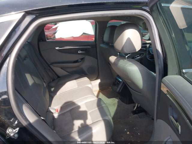 2019 Chevrolet Impala Lt მანქანა იყიდება აუქციონზე, vin: 1G11Z5SA6KU133704, აუქციონის ნომერი: 44881103