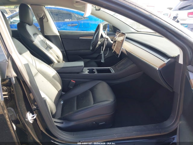 5YJ3E1EA3NF359812 Tesla Model 3 Rear-wheel Drive
