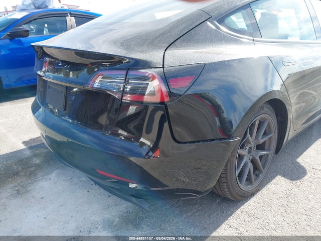 Tesla Model 3 Rear-wheel Drive 2022 5YJ3E1EA3NF359812 Image 6