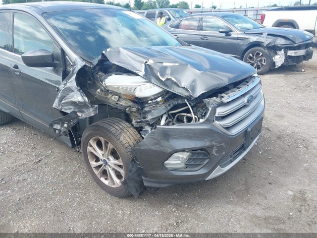 Продажа на аукционе авто 2017 Ford Escape Se, vin: 1FMCU0G99HUC88963, номер лота: 44881117