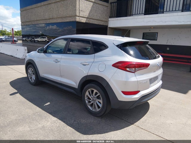 2018 HYUNDAI TUCSON KM8J23A40JU701693 Photo 2